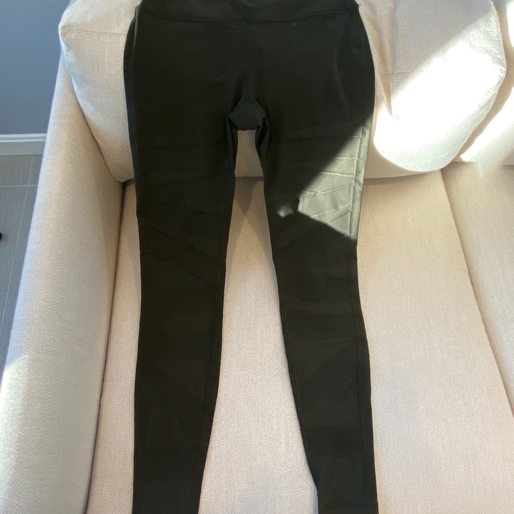 Lululemon wunder under leggings